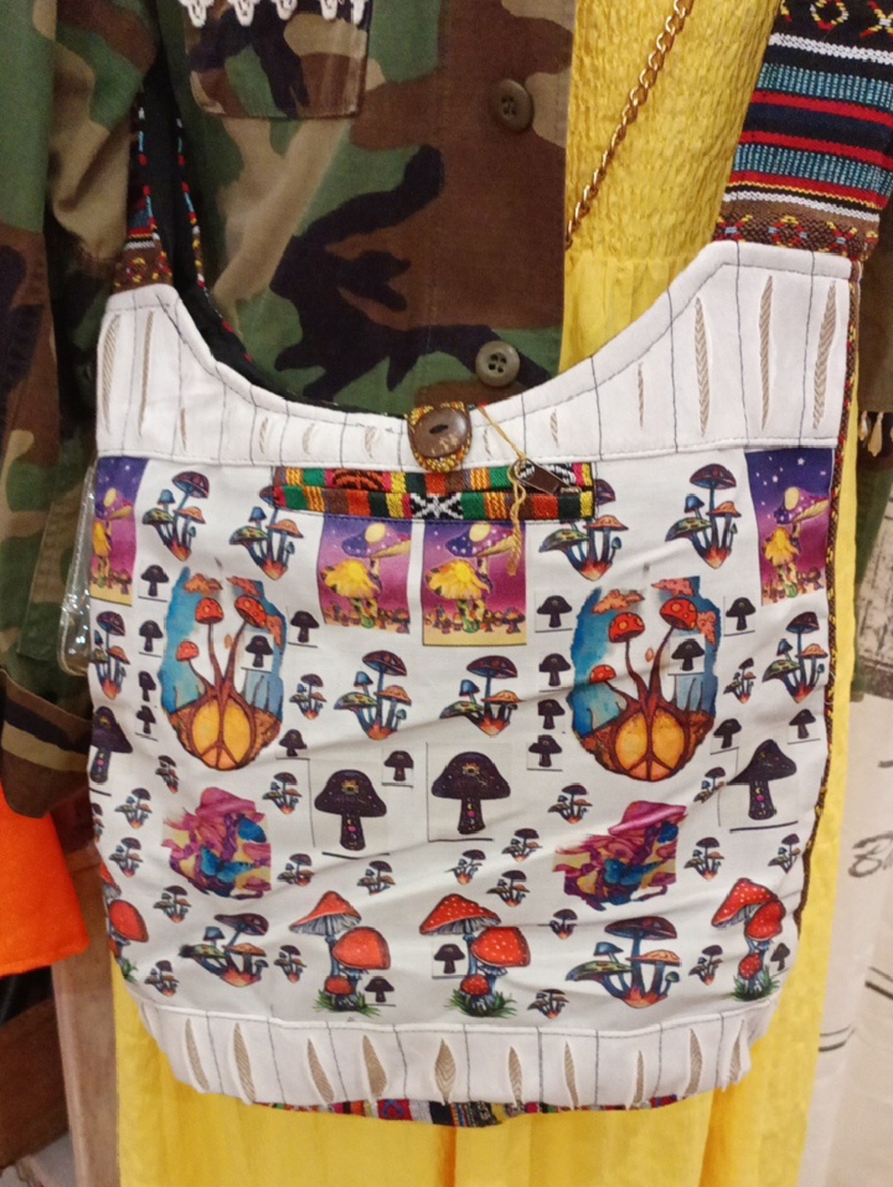 Boho Crossbody NWT Mushrooms Groovy Bag